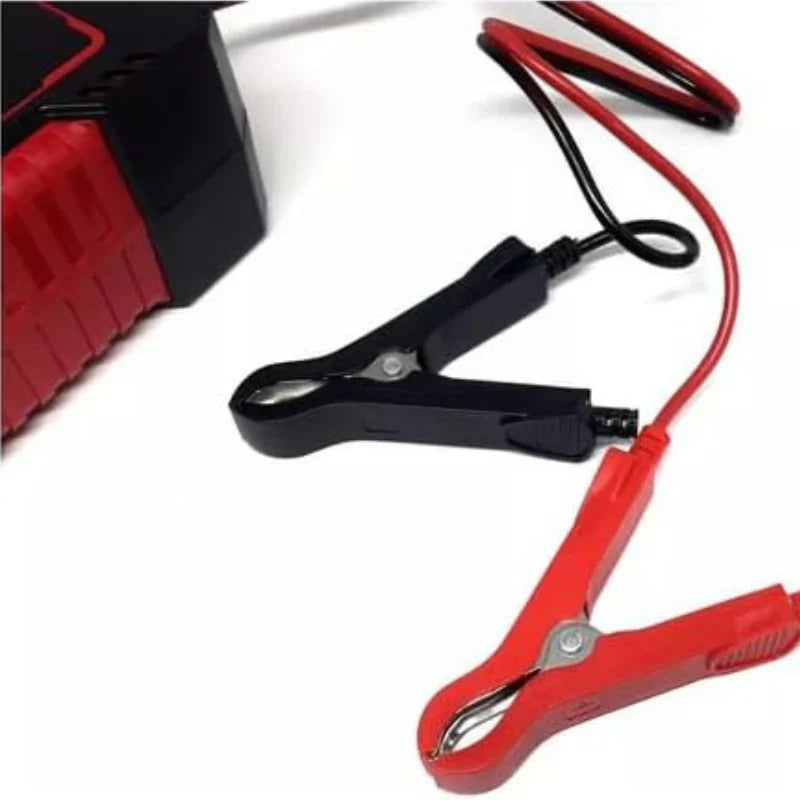 Cargador Inteligente de Baterías Automotrices 12V con Display Digital LCD